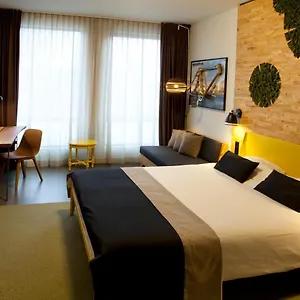 Skotel Amsterdam, Hotelschool The Hague *** Amsterdam